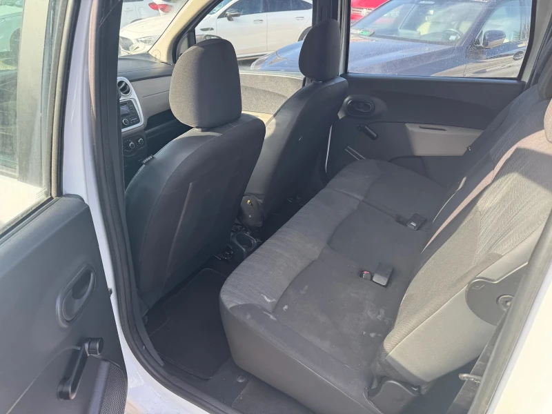 Dacia Lodgy, снимка 8 - Автомобили и джипове - 52280217