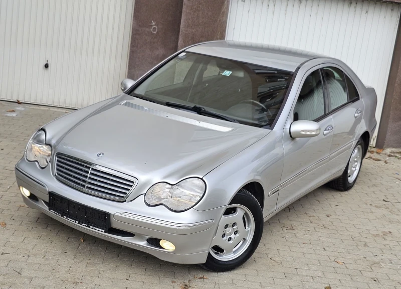 Mercedes-Benz C 200 2.2CDI, снимка 2 - Автомобили и джипове - 52669890