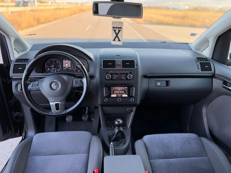 VW Touran HIGHLINE, снимка 12 - Автомобили и джипове - 52840802