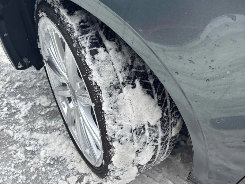 Audi A3 * 2.0T Progressiv * CARFAX /PANO/NAVI/ПОДГРЕВИ, снимка 15 - Автомобили и джипове - 53336605