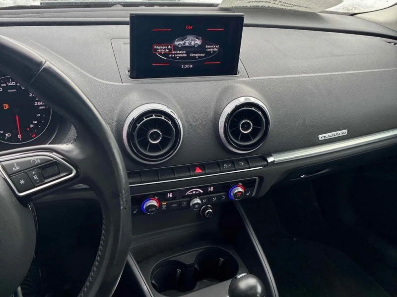 Audi A3 * 2.0T Progressiv * CARFAX /PANO/NAVI/ПОДГРЕВИ, снимка 9 - Автомобили и джипове - 53336605