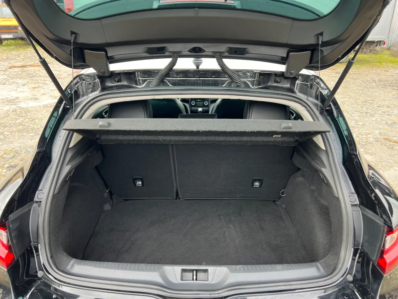 Renault Megane GT-Line 1.5dCi-110к.с./ NAVI/ Ambient/ PureLed , снимка 9 - Автомобили и джипове - 53371052