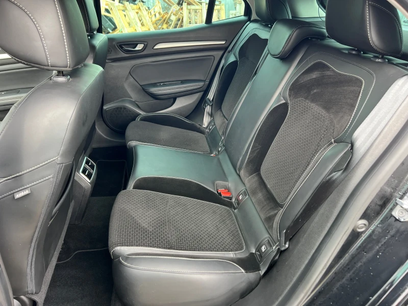 Renault Megane GT-Line 1.5dCi-110к.с./ NAVI/ Ambient/ PureLed , снимка 12 - Автомобили и джипове - 53371052
