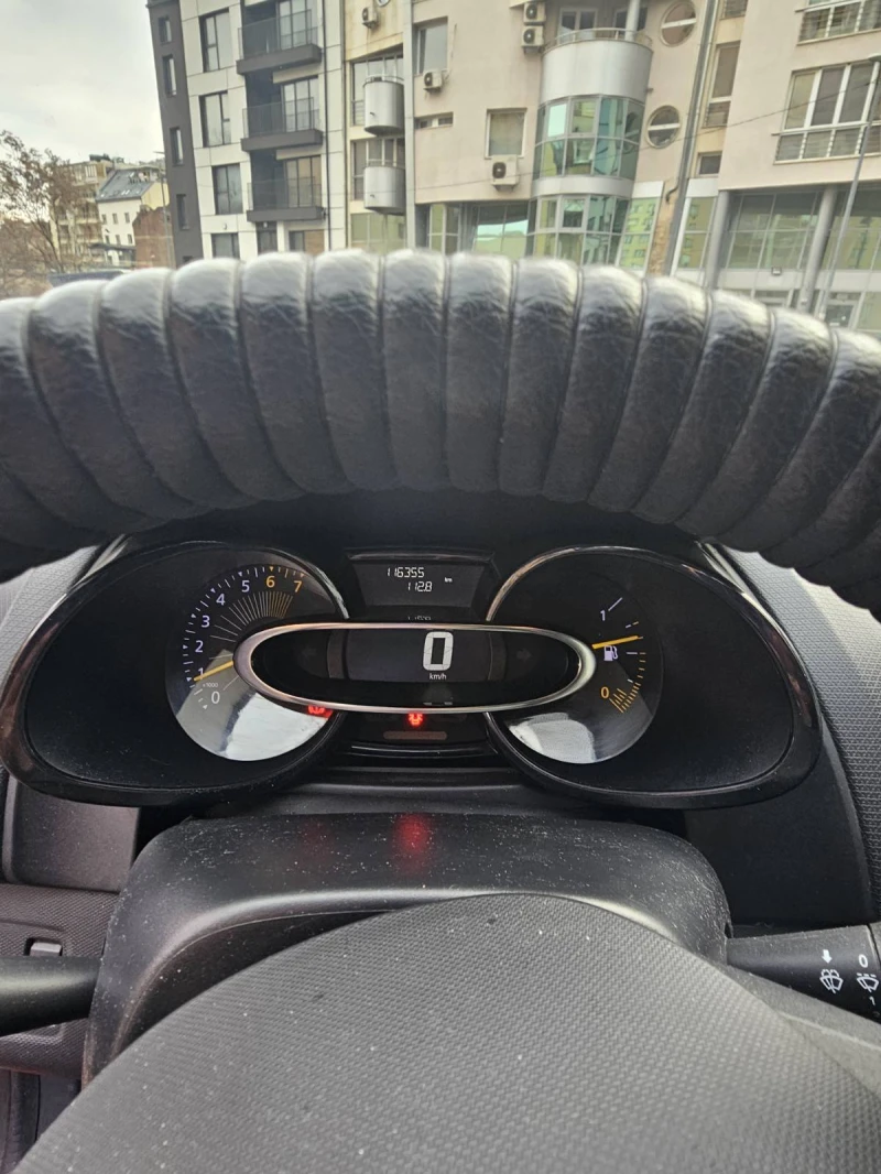 Renault Clio, снимка 8 - Автомобили и джипове - 53399986