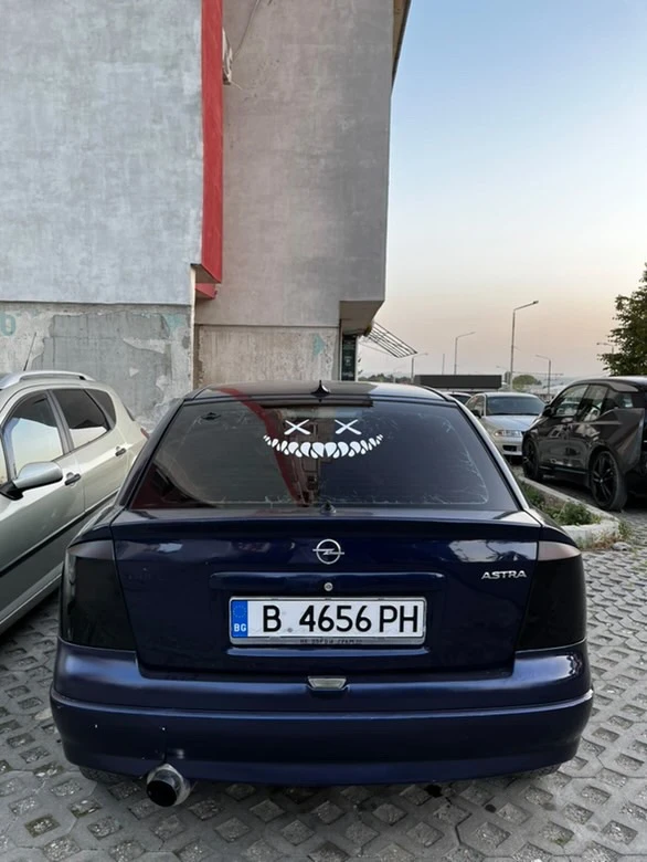 Opel Astra, снимка 5 - Автомобили и джипове - 48447377