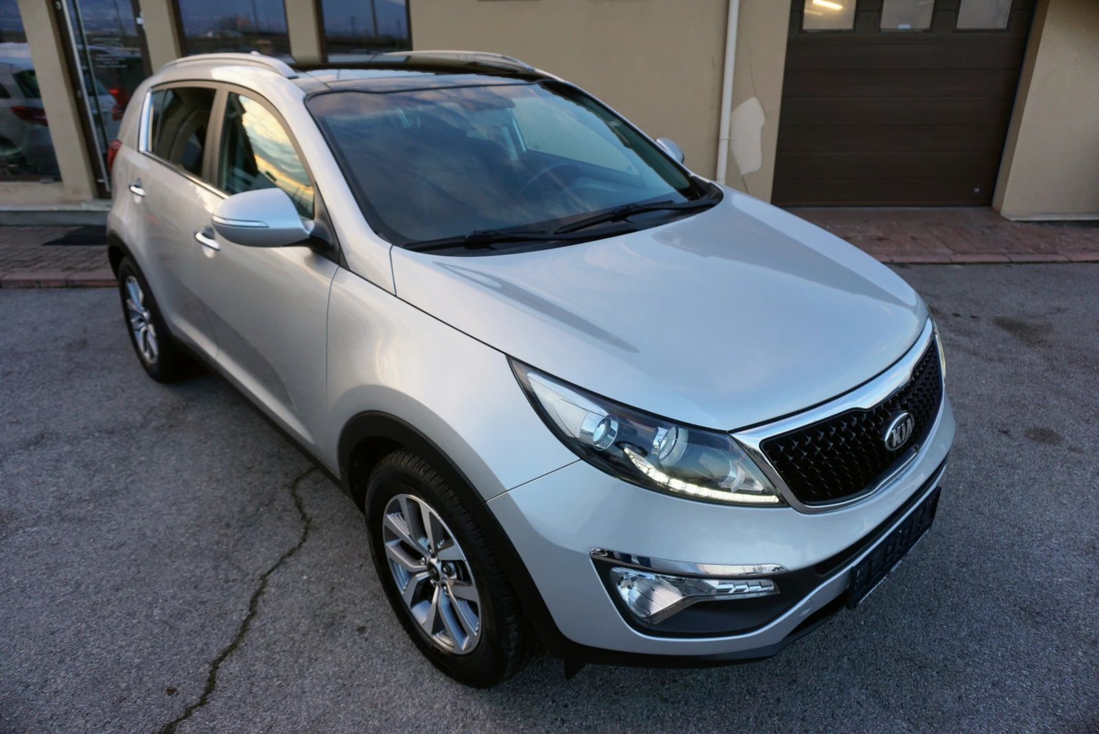 Kia Sportage 1.6i GPL COOL ECO - изображение 2