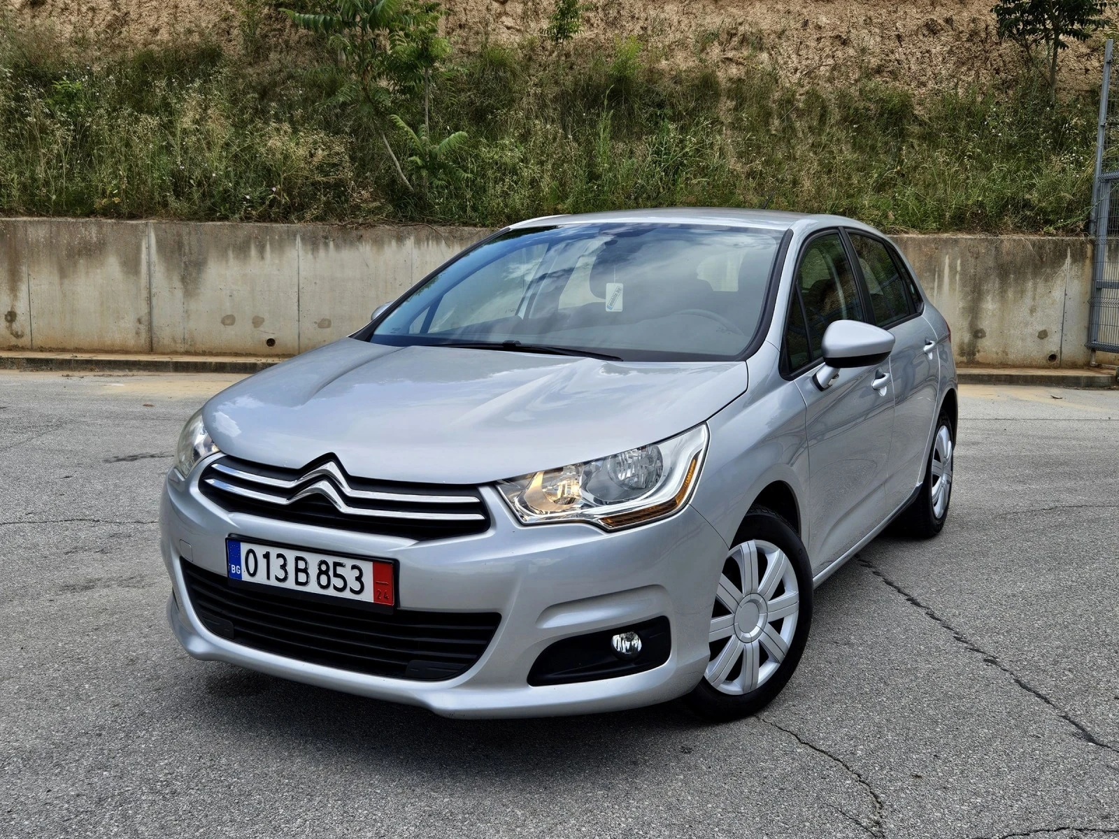 Citroen C4 1.4 - изображение 3