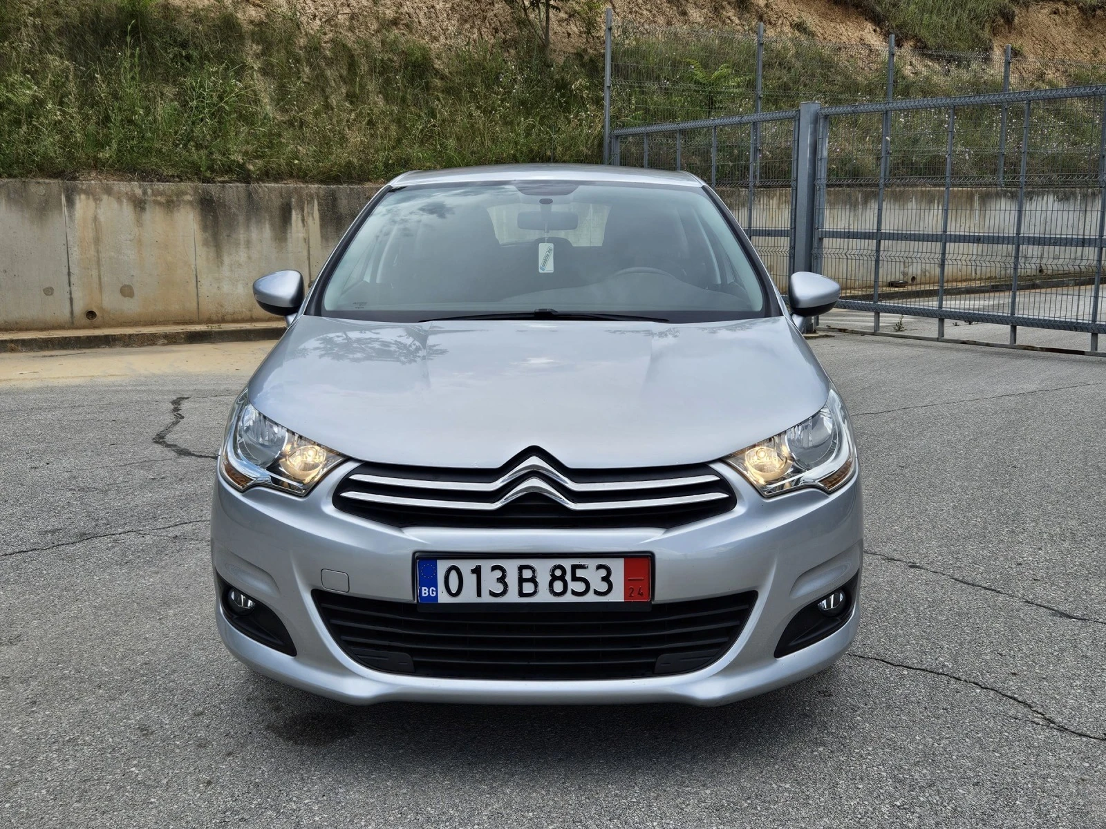 Citroen C4 1.4 - изображение 2