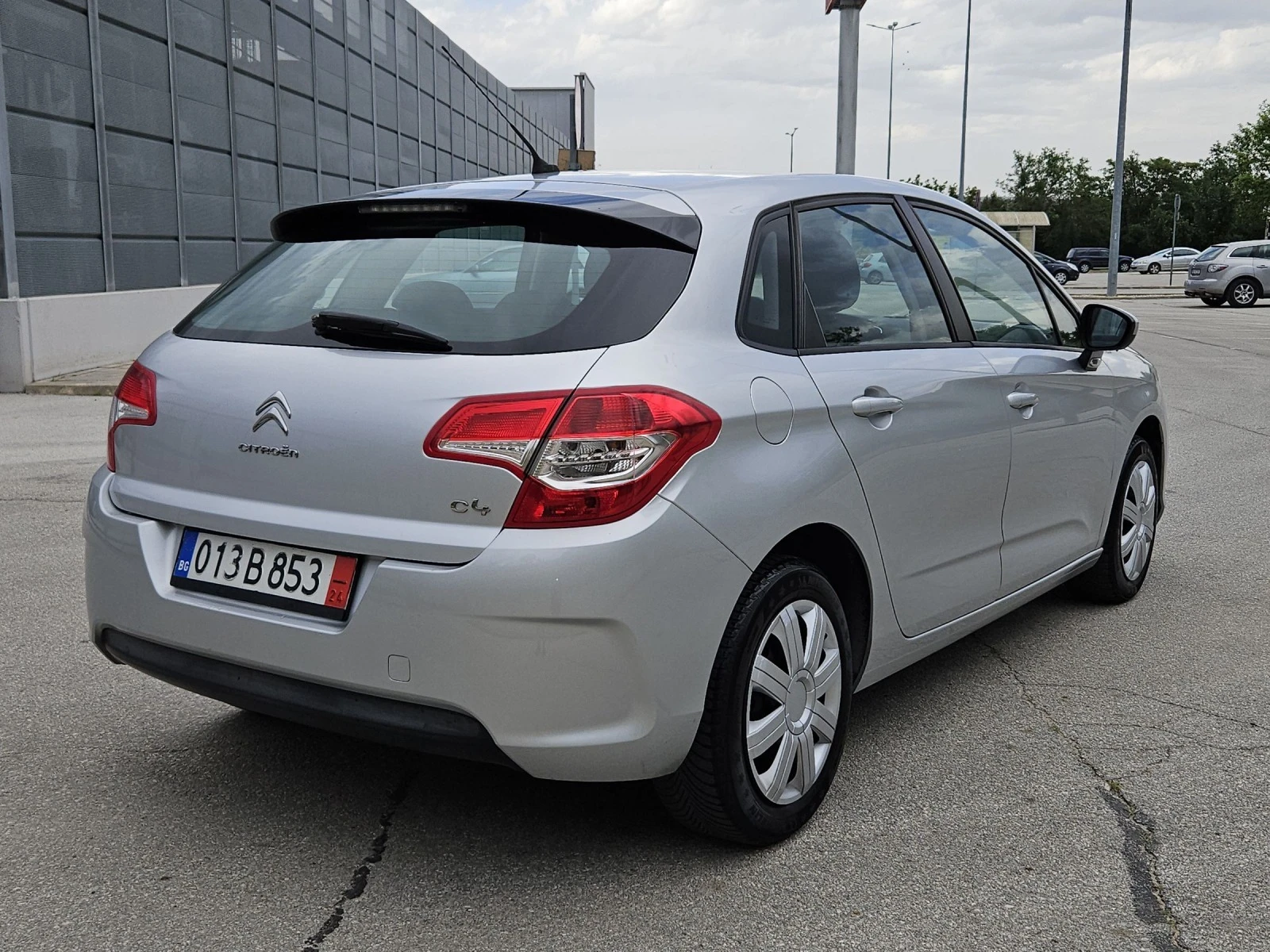 Citroen C4 1.4 - изображение 7