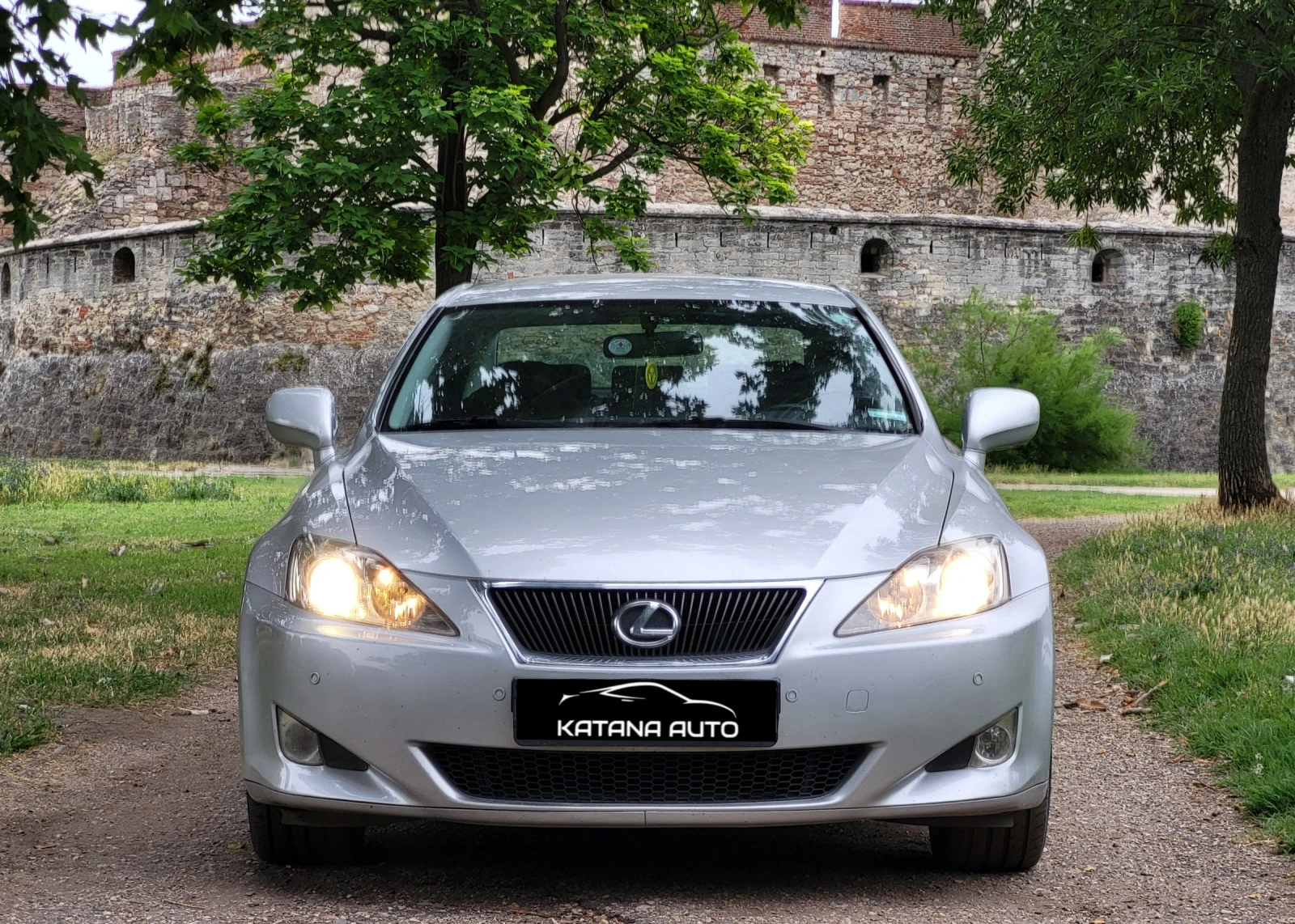 Lexus IS 220d 177к.с. / RWD / 149 000км - изображение 5