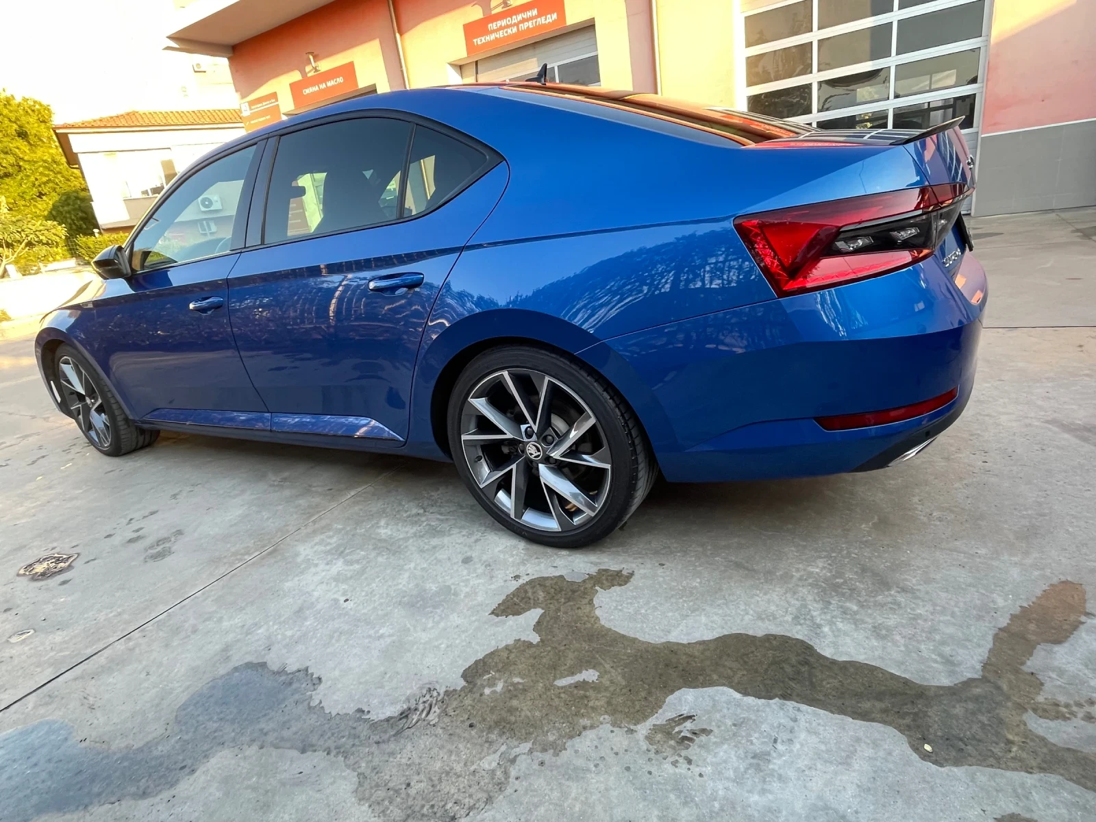 Skoda Superb Sportline | Mobile.bg   11