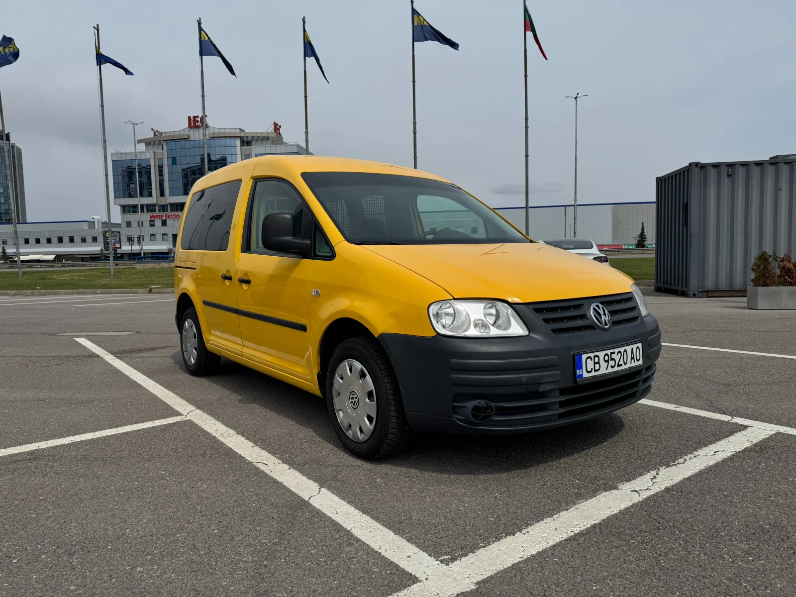 VW Caddy 2.0 SDI Товарен - изображение 3
