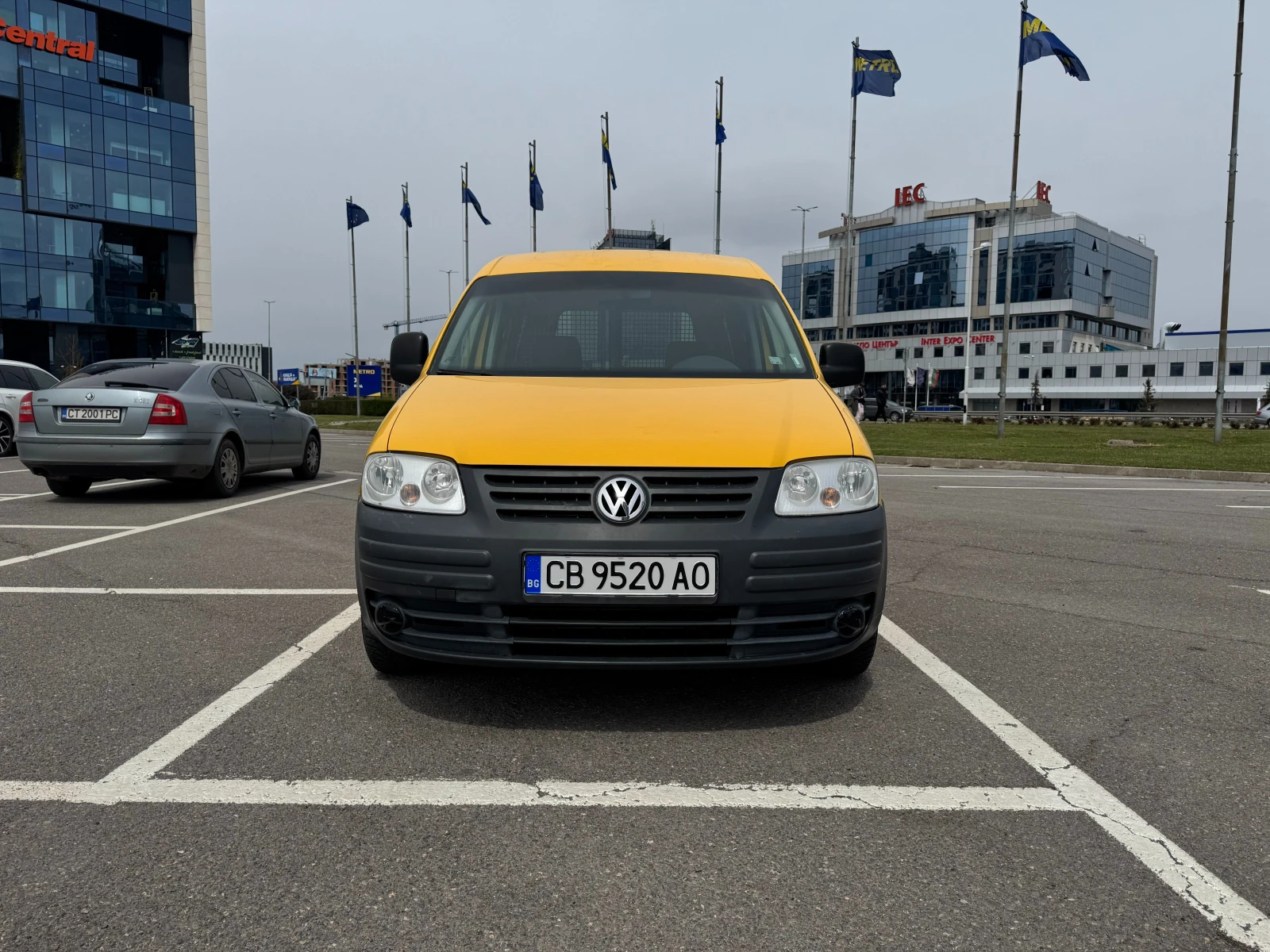 VW Caddy 2.0 SDI Товарен - изображение 4
