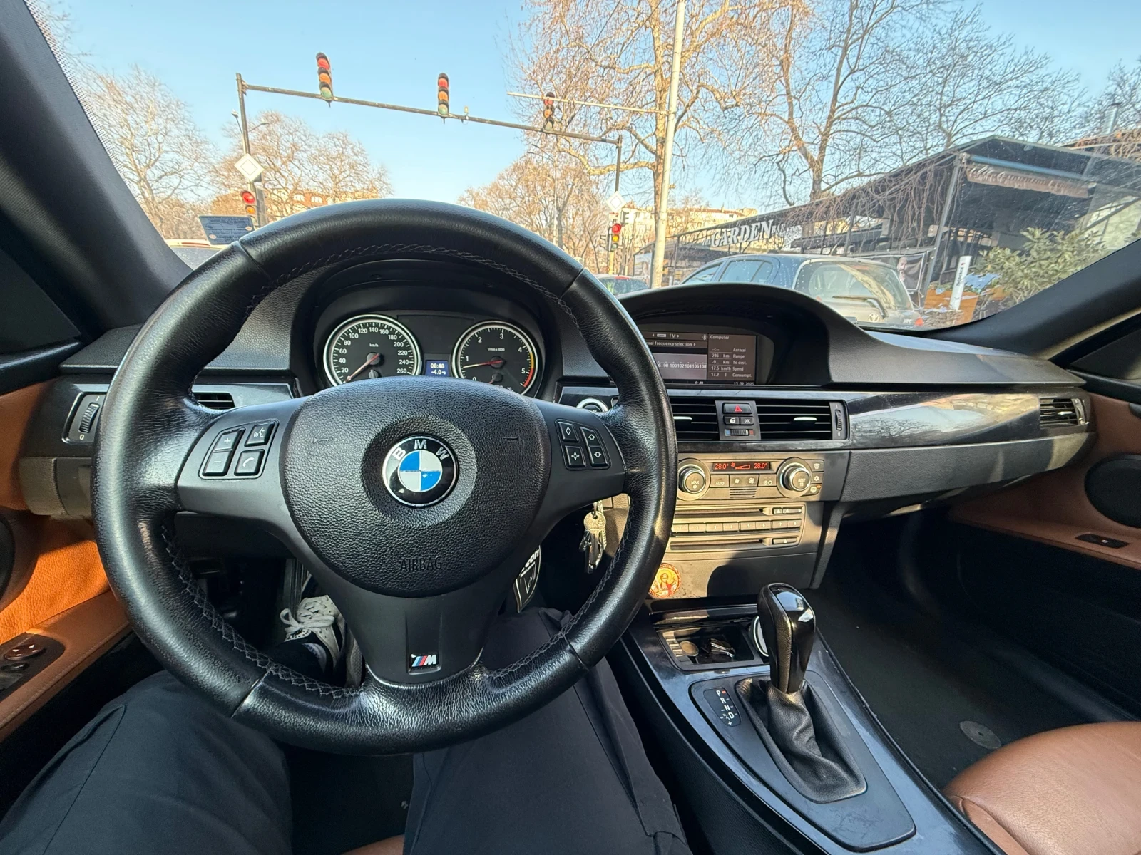 BMW 330  - изображение 6