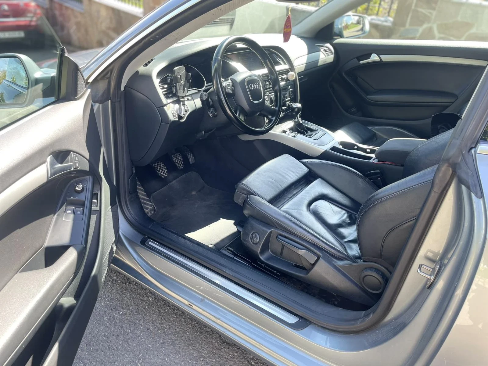 Audi A5 2.0 TDI 170hp 6ск - изображение 9
