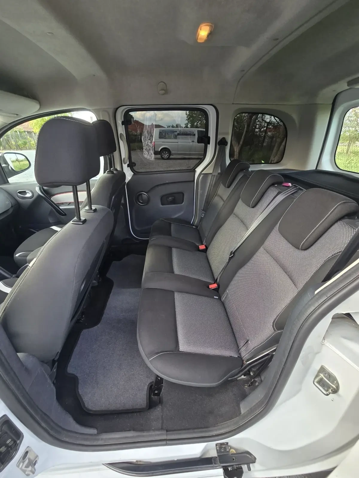 Renault Kangoo  - изображение 8