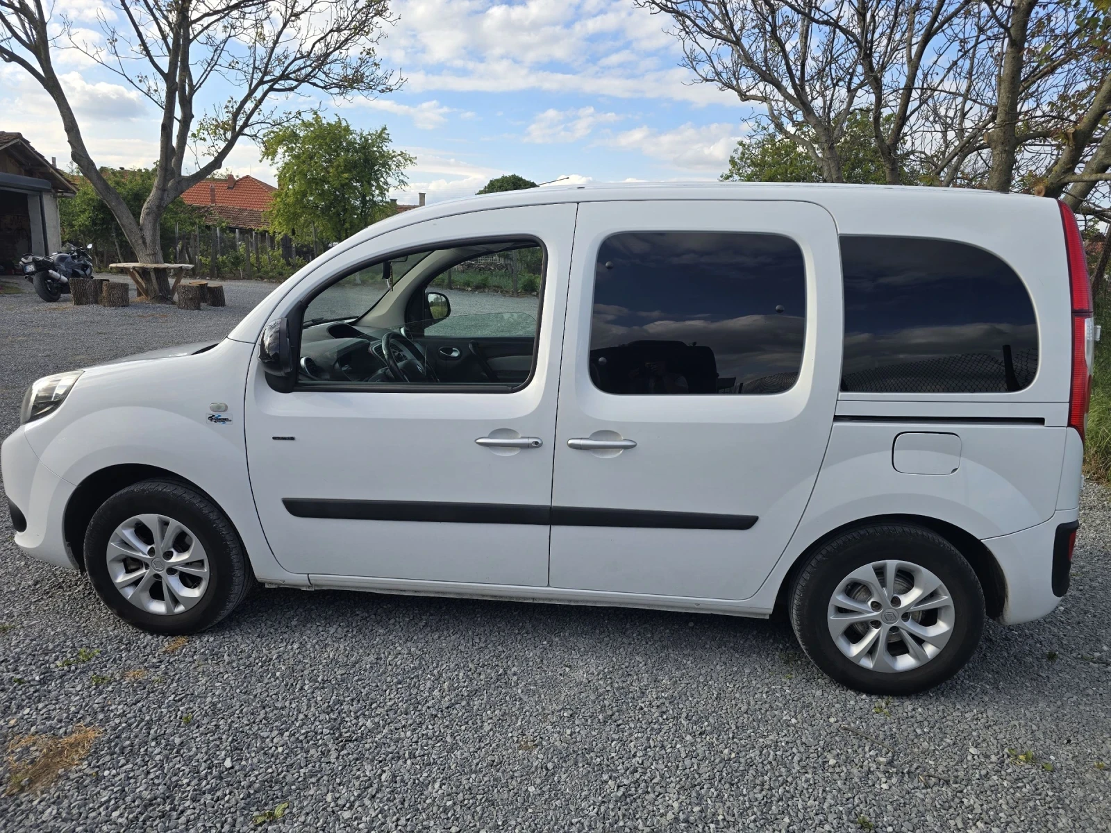 Renault Kangoo  - изображение 5