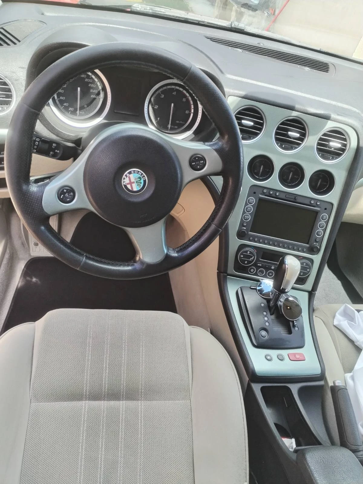 Alfa Romeo 159 sportwagon  - изображение 8