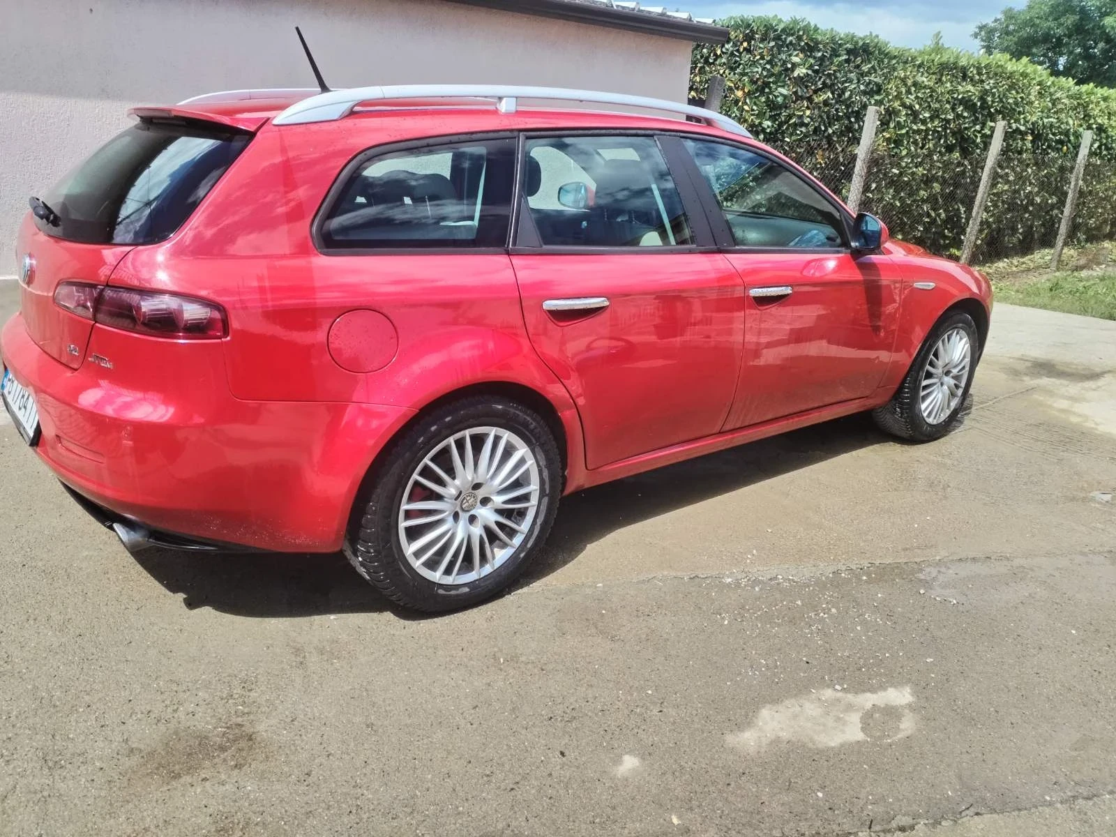Alfa Romeo 159 sportwagon  - изображение 2