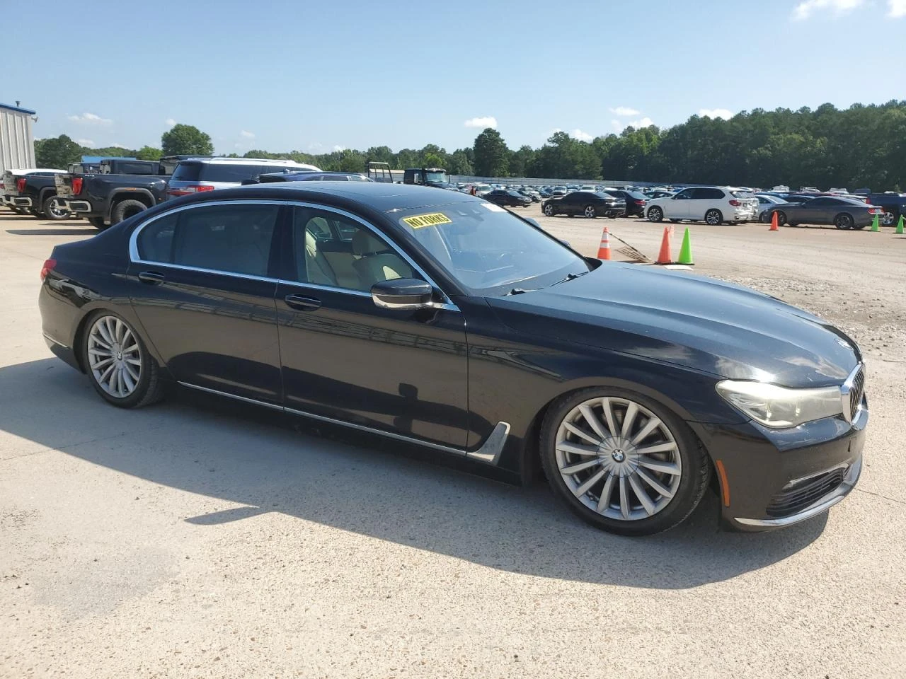 BMW 740  - изображение 5