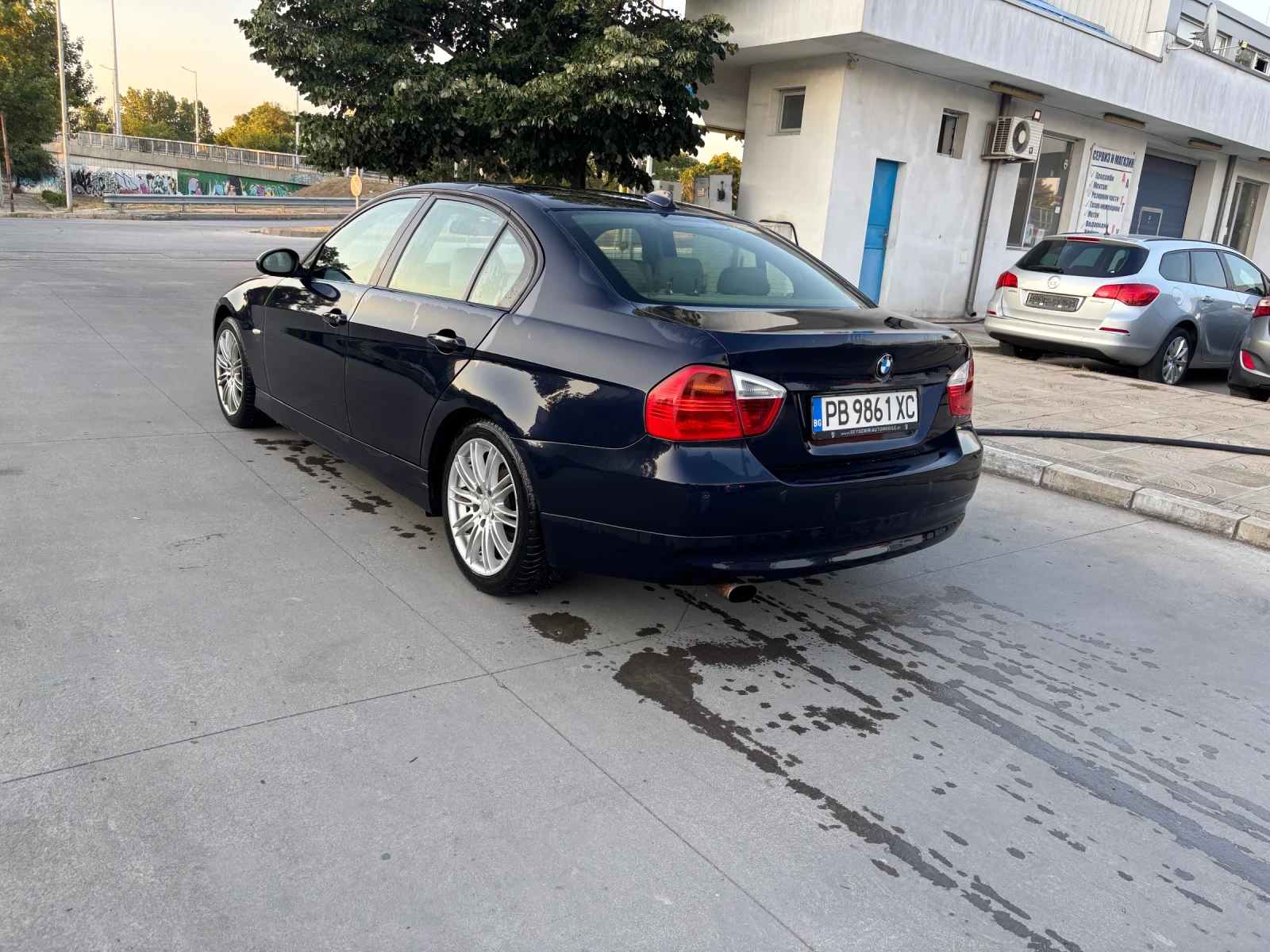 BMW 318  - изображение 3