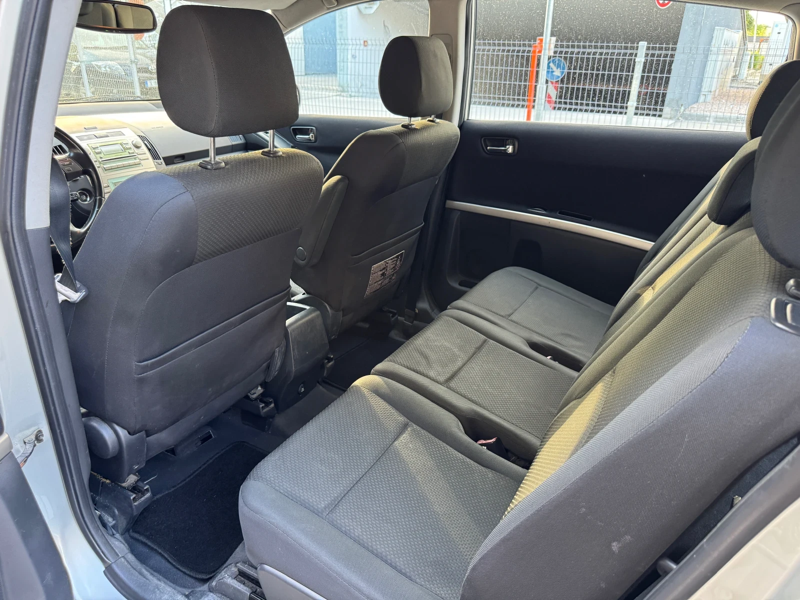 Toyota Corolla verso  - изображение 8