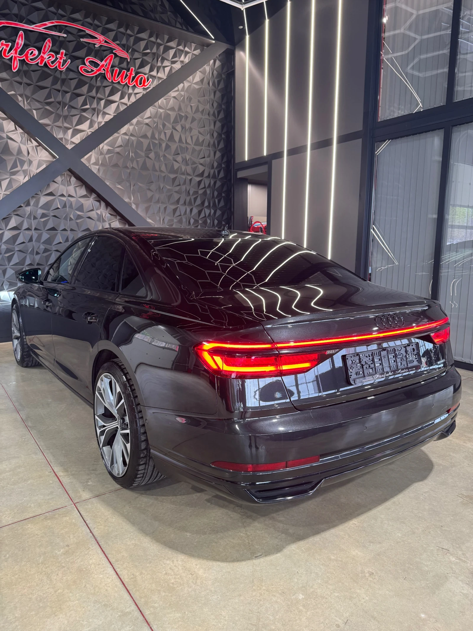 Audi A8 50 TDI QUATTRO S LINE* FULL Екстри* BANG&OLUFSEN*  - изображение 3