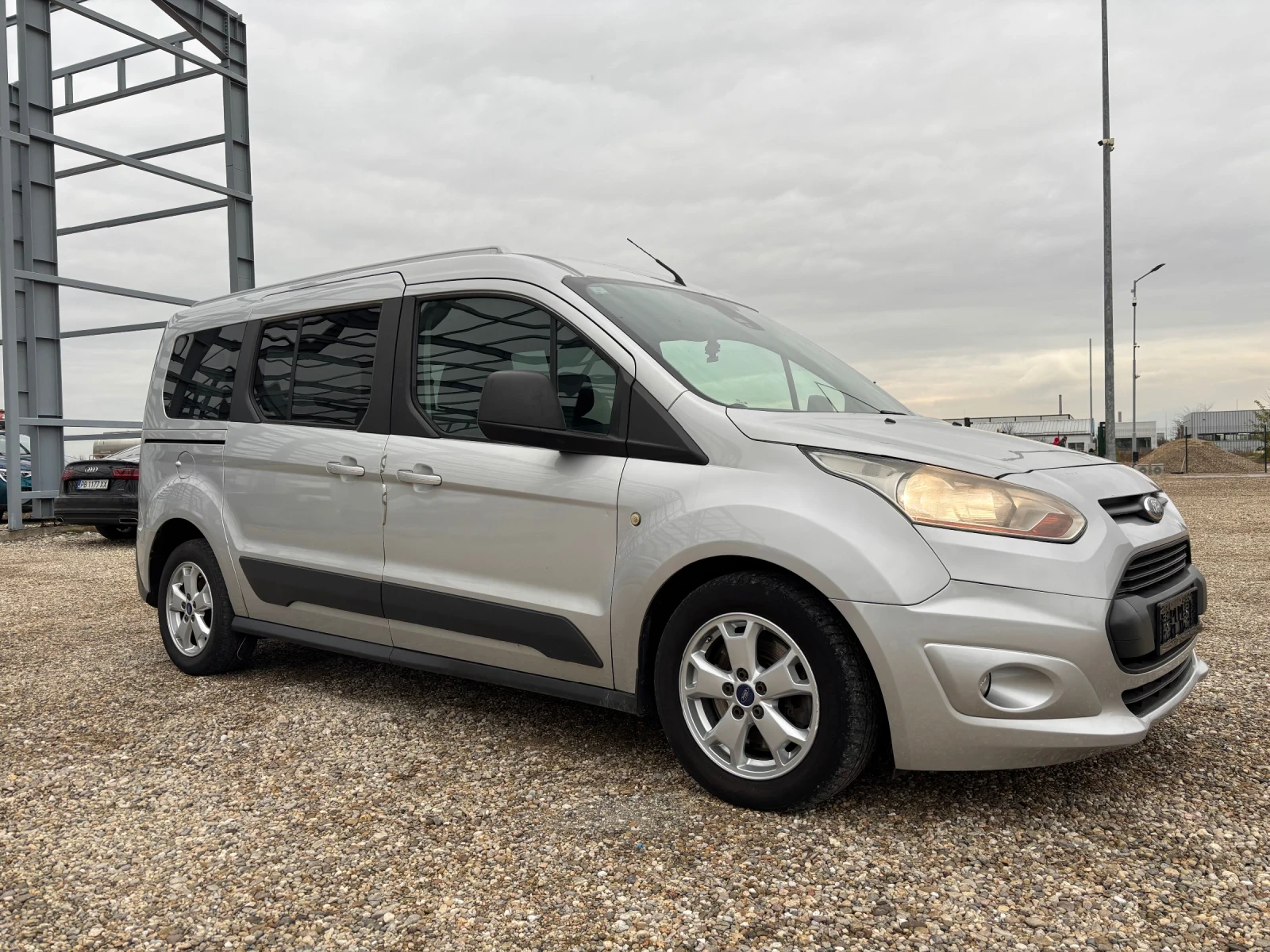 Ford Tourneo Connect 1.6 TDCI | Mobile.bg   3