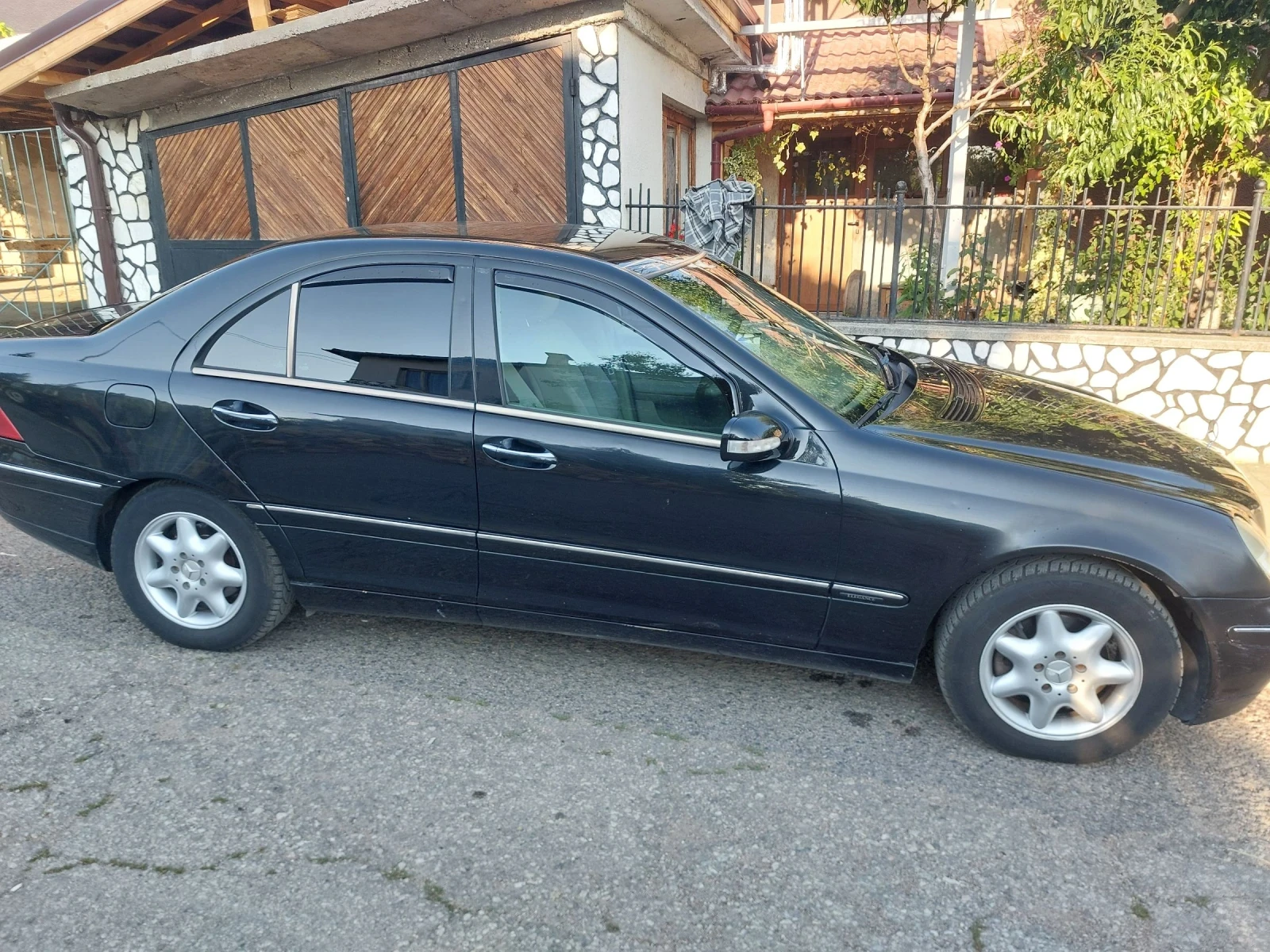 Mercedes-Benz C 220 203 - изображение 4