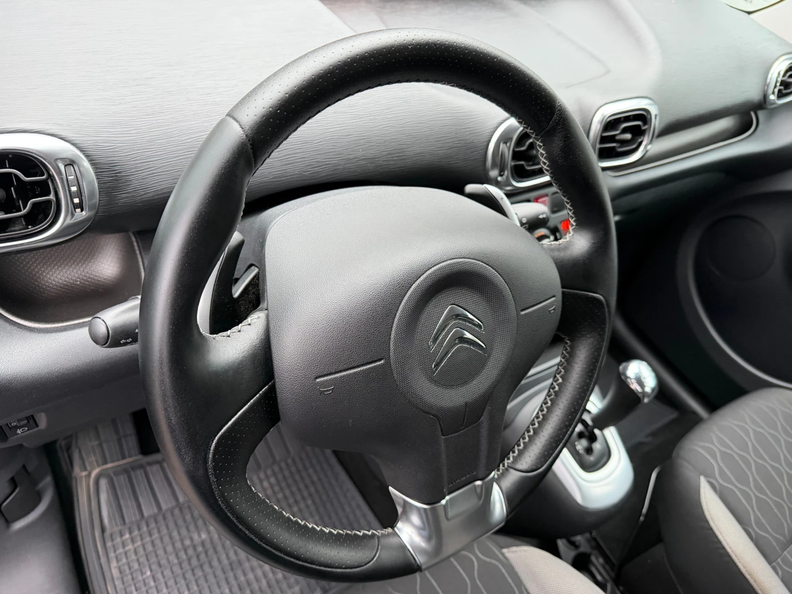 Citroen C3 Picasso 1.6HDI* AUTOMAT* LED* REALNI KM*  | Mobile.bg � ����������� 9