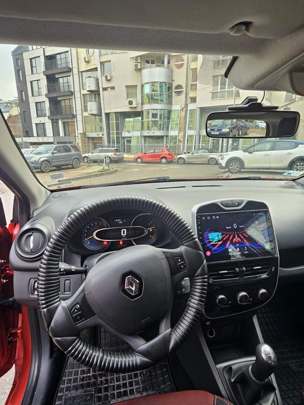 Renault Clio  - изображение 9