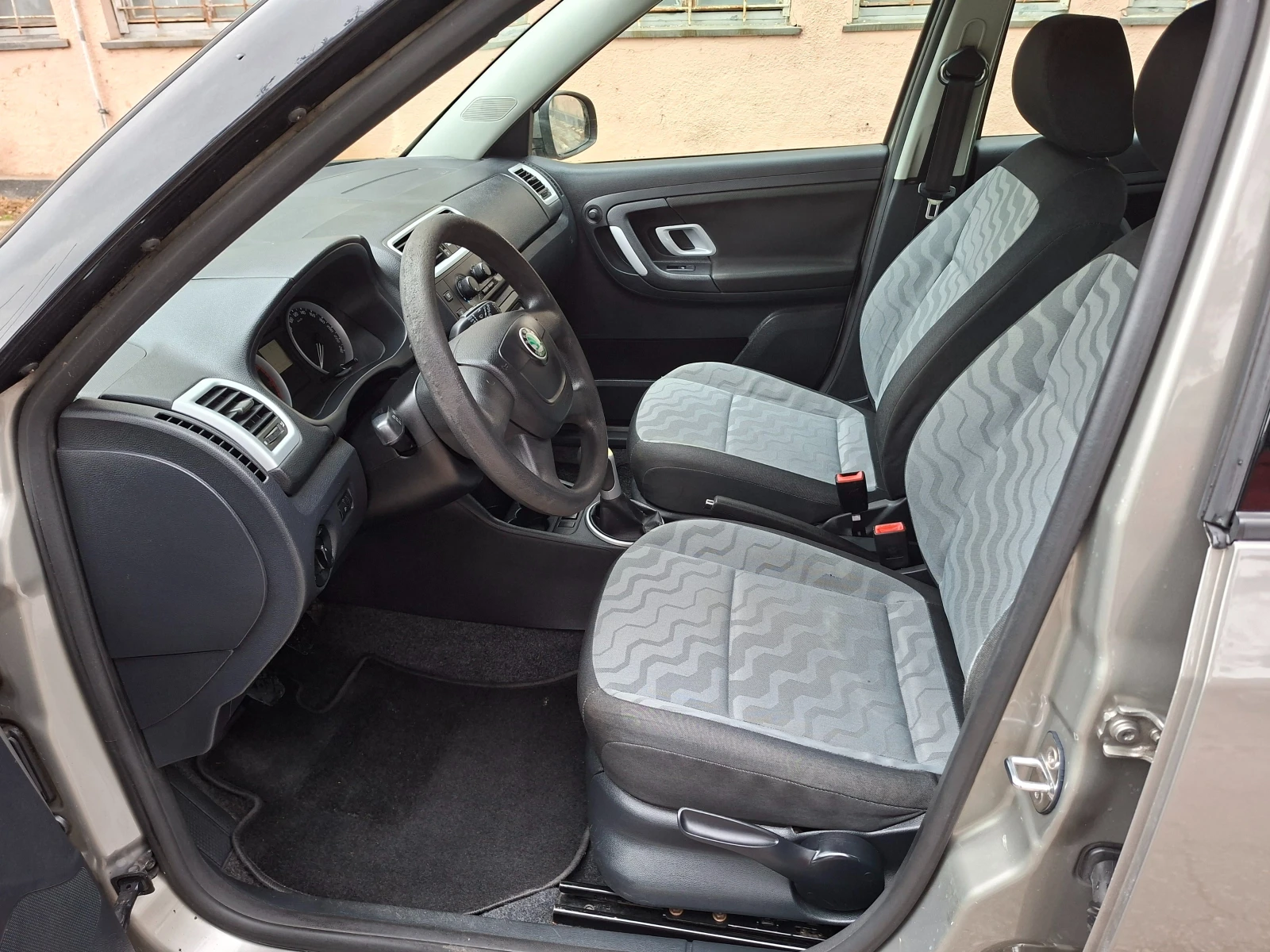 Skoda Fabia 1, 4i* Klima - изображение 9