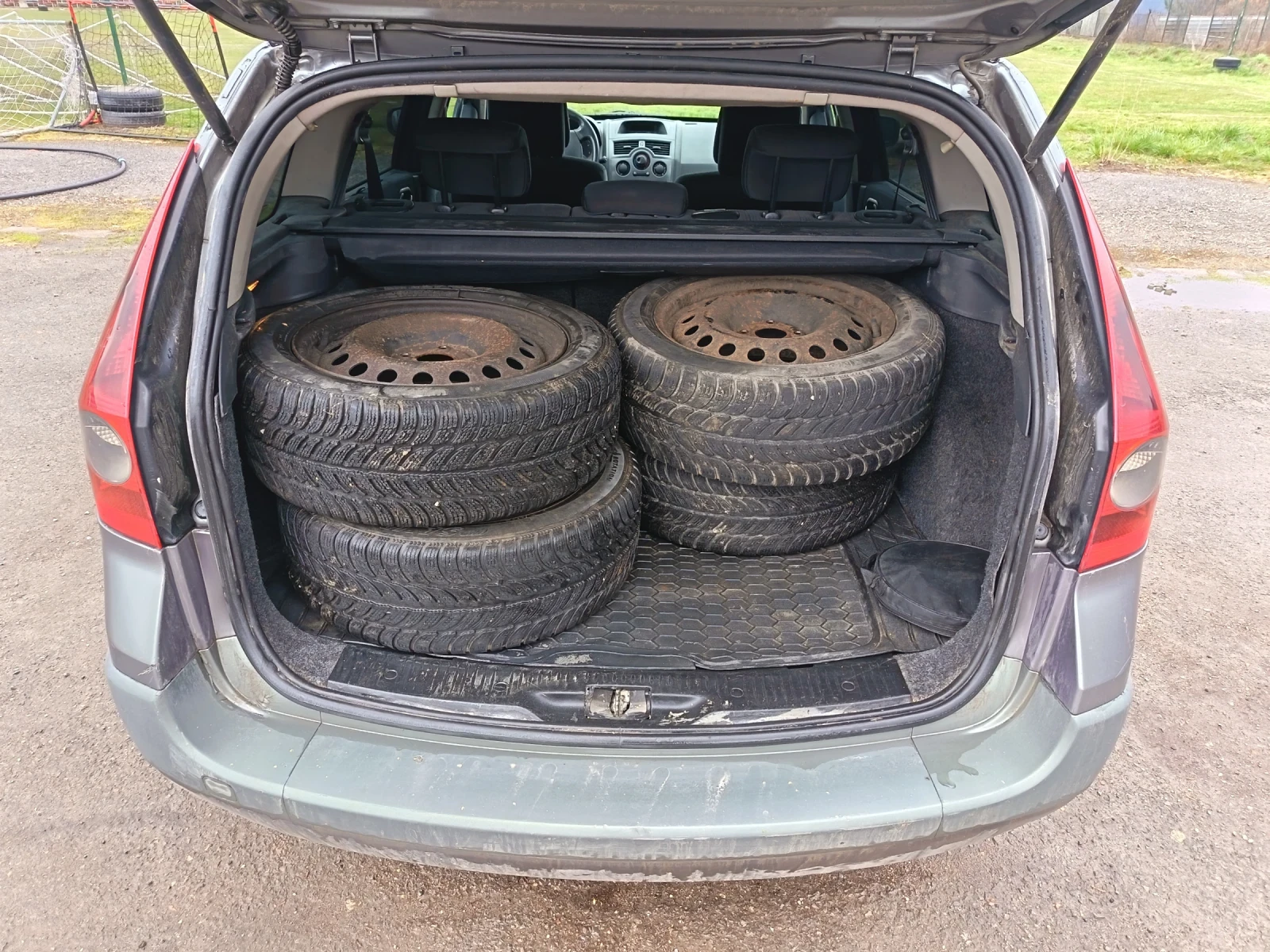 Renault Megane, снимка 6 - Автомобили и джипове - 54010872