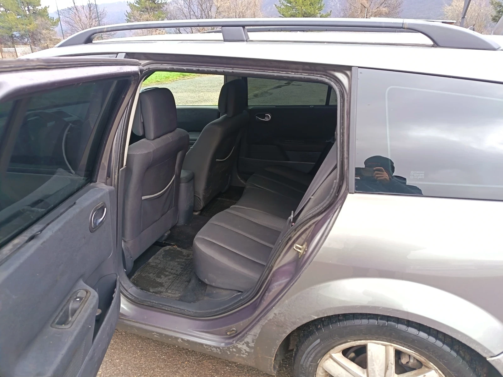 Renault Megane, снимка 7 - Автомобили и джипове - 54010872