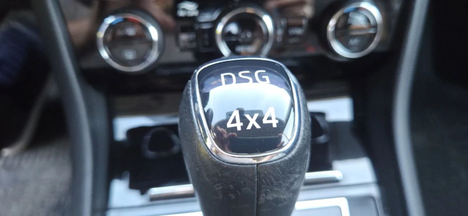 Skoda Superb 4x4, снимка 4 - Автомобили и джипове - 54948006