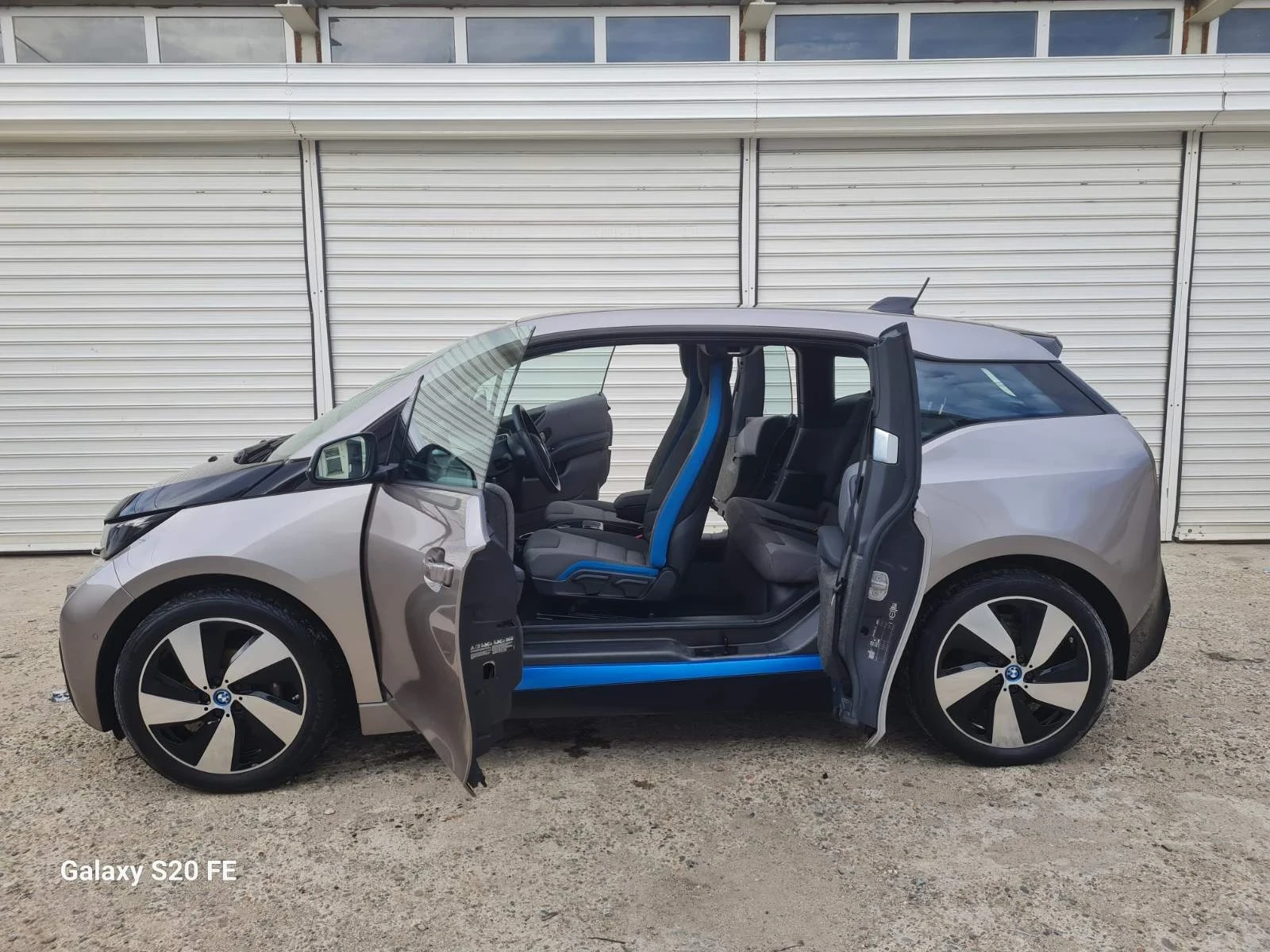 BMW i3 Rex! 125kw! Германия! , снимка 9 - Автомобили и джипове - 54952444