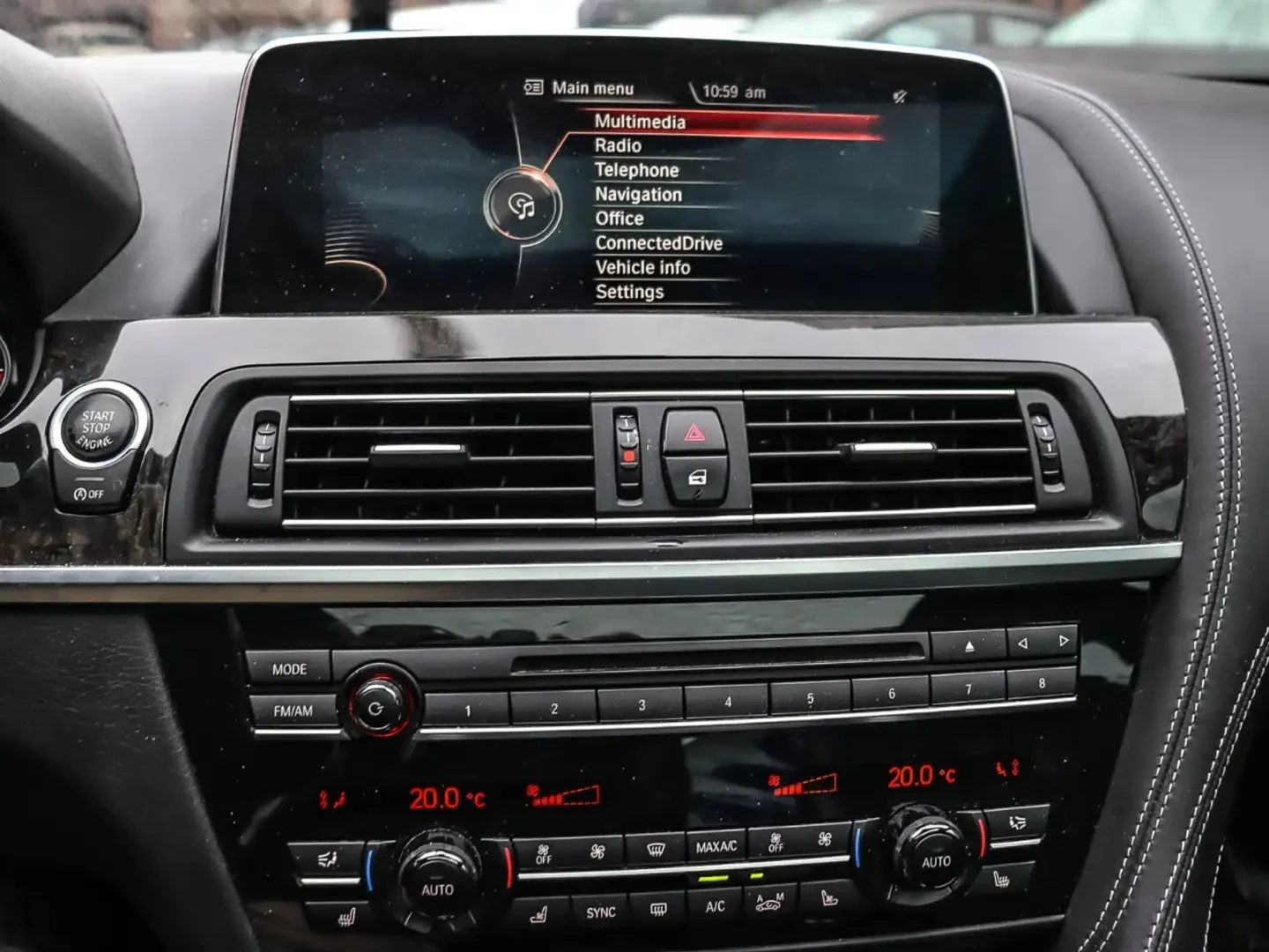 BMW 650 XDRIVE #PANO#360CAM/HARMON KARDON, снимка 5 - Автомобили и джипове - 55135010