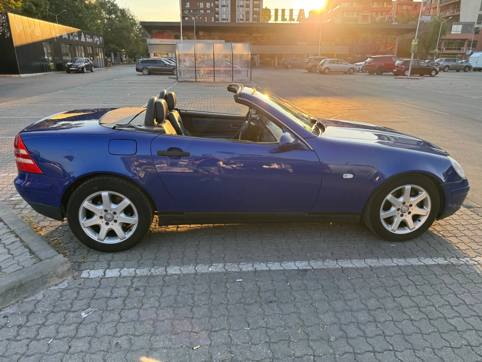 Mercedes-Benz SLK 200, снимка 7 - Автомобили и джипове - 55618163