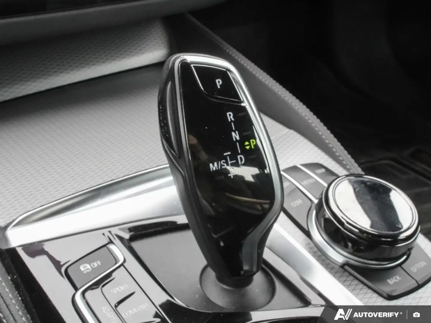 BMW 540 X-Drive* B58* Distronic* H/К* 1 собственик, снимка 11 - Автомобили и джипове - 55699124