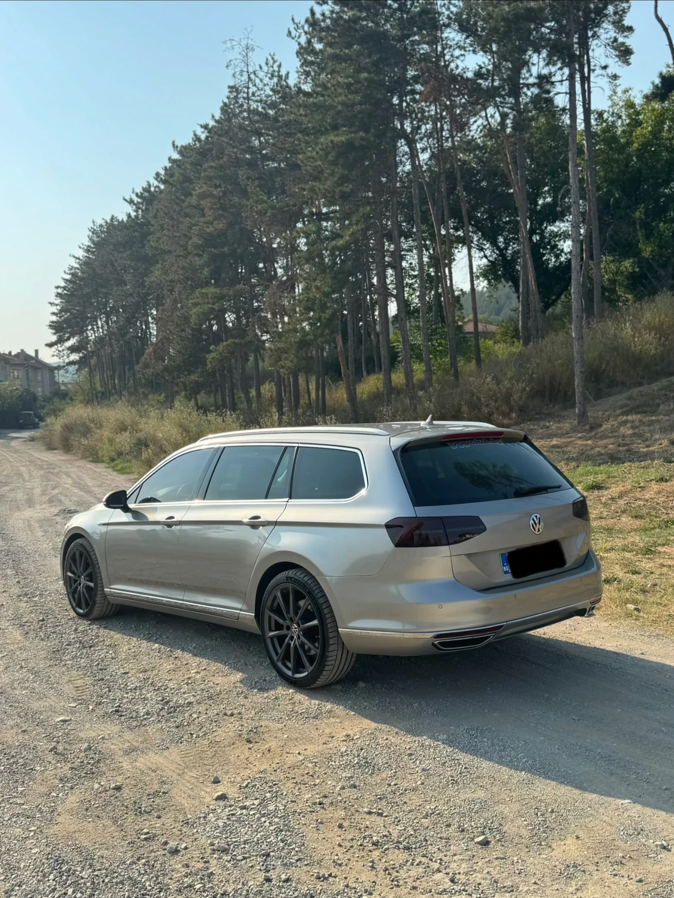 VW Passat 2.0BiTDI, снимка 4 - Автомобили и джипове - 55709446