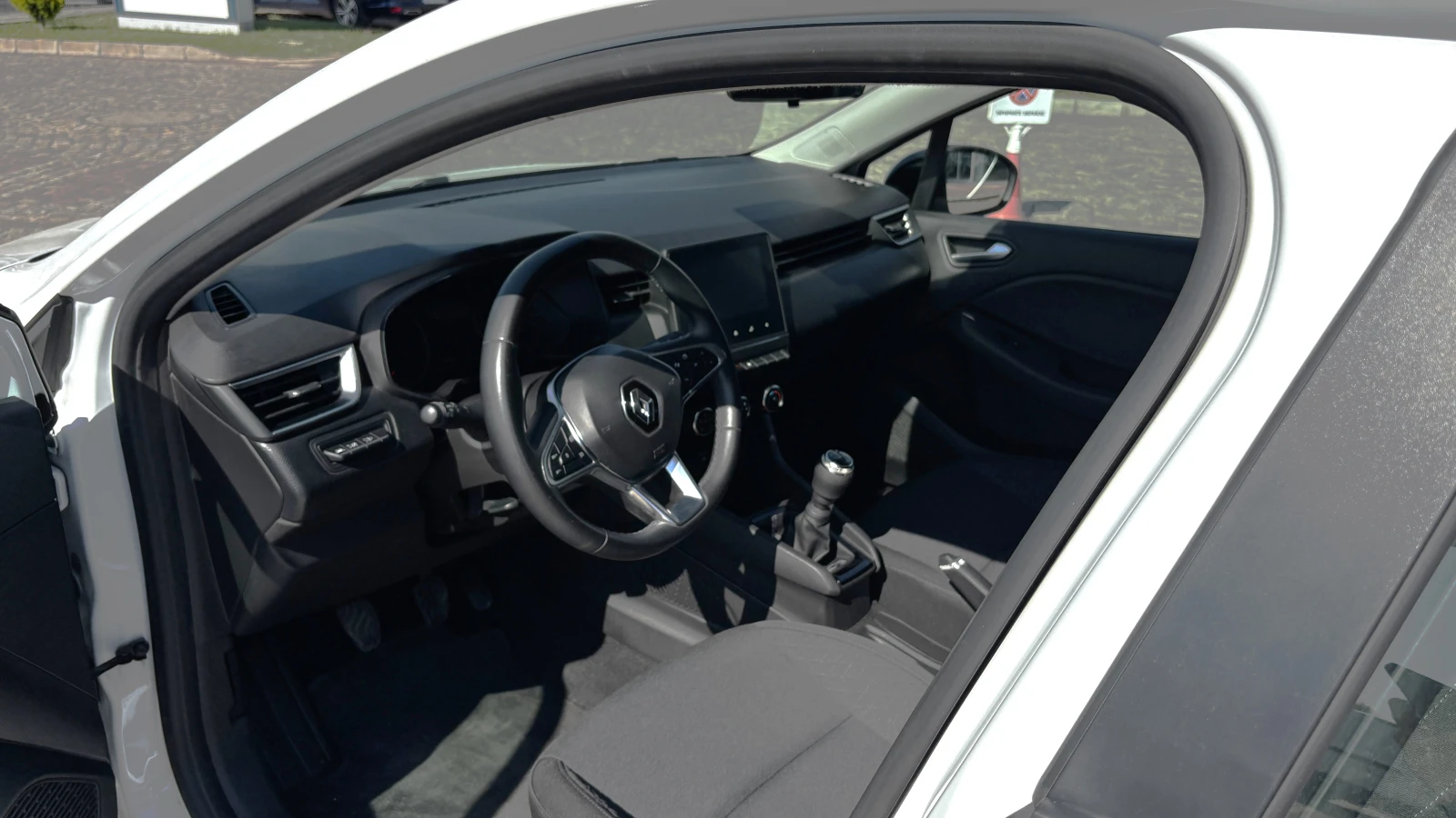 Renault Clio 1.0TCe/ 91 к.с, снимка 11 - Автомобили и джипове - 55825283