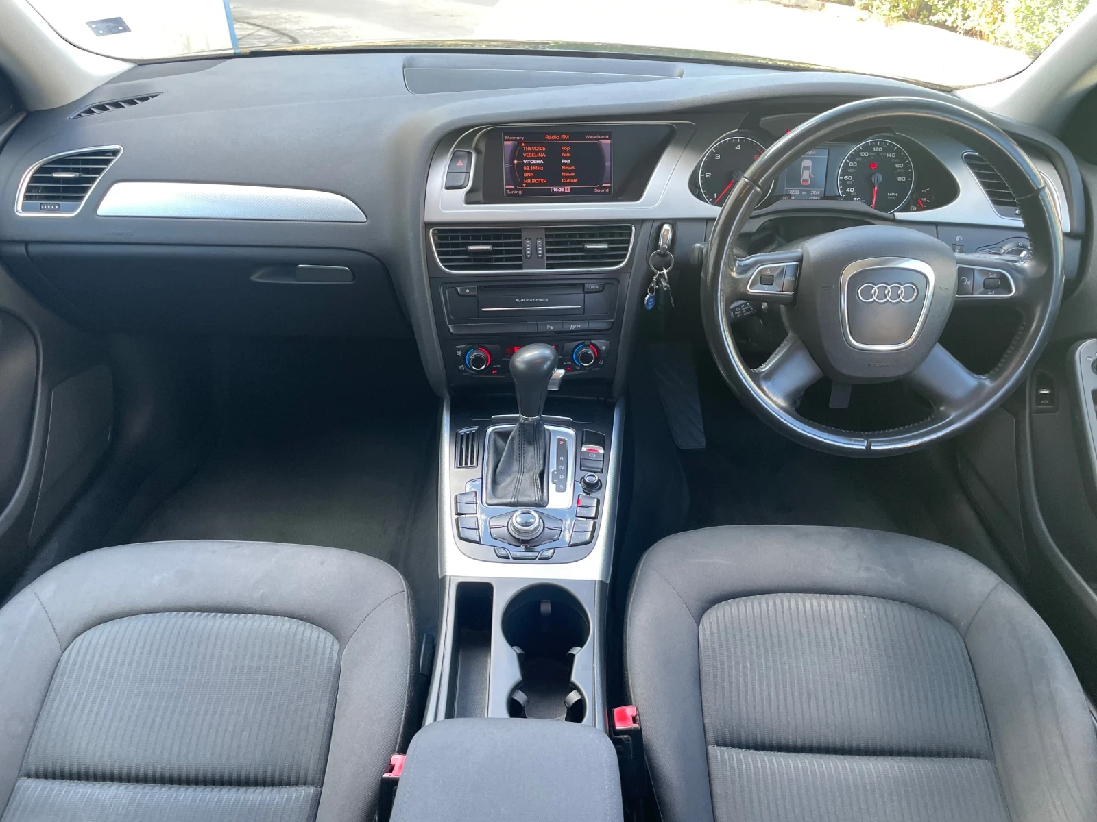 Audi A4, снимка 9 - Автомобили и джипове - 55896765