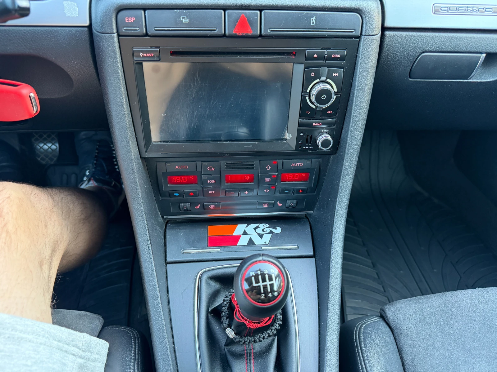 Audi A4 S-Line B7 2.0T quattro, снимка 13 - Автомобили и джипове - 55936425