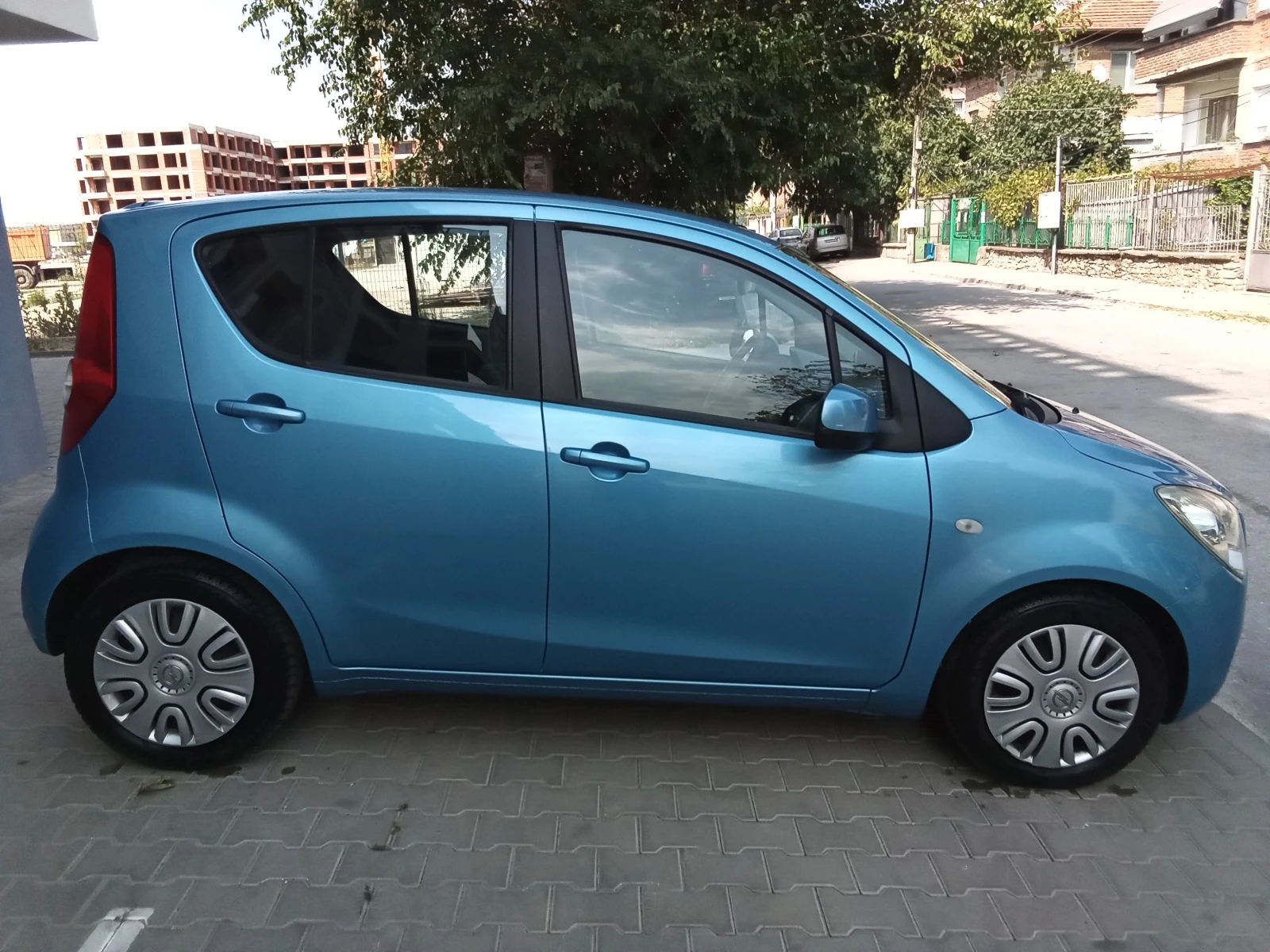 Opel Agila 1.2i-86kc., снимка 5 - Автомобили и джипове - 56010484