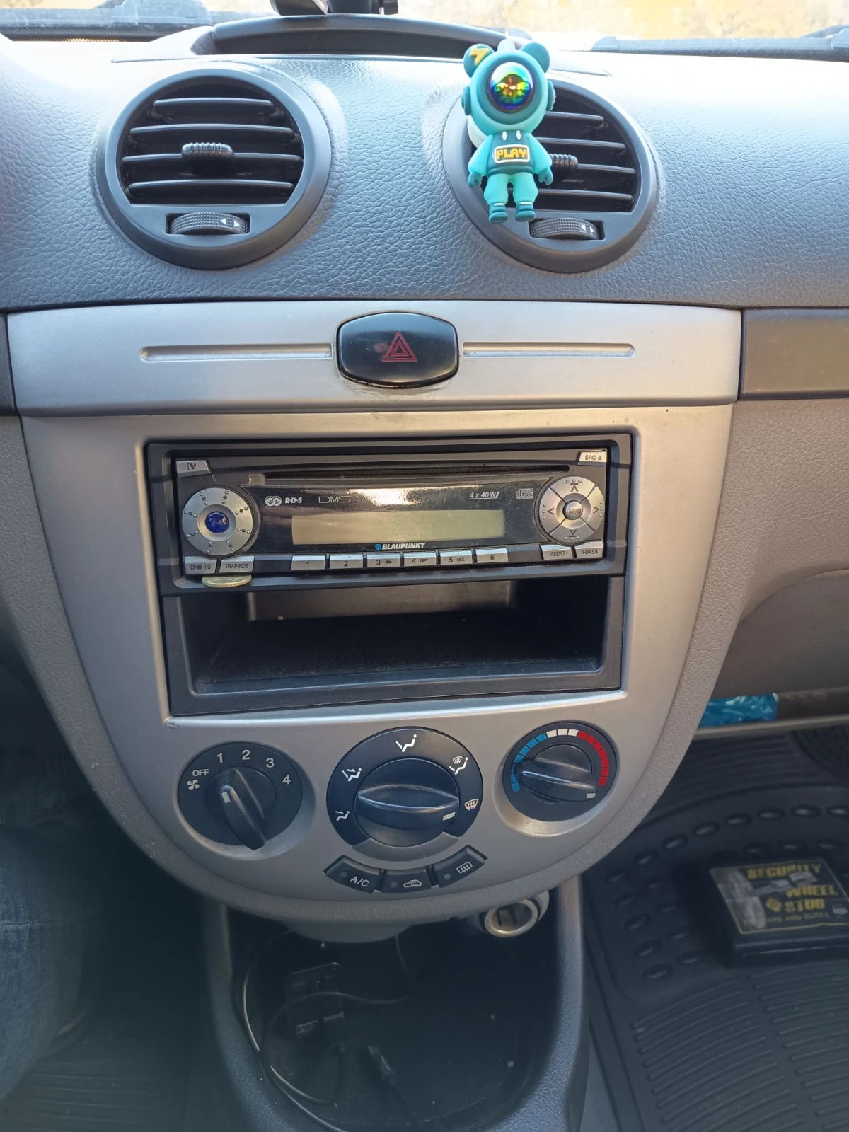 Chevrolet Lacetti, снимка 6 - Автомобили и джипове - 56547691