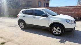 Nissan Qashqai Автоматик, снимка 5