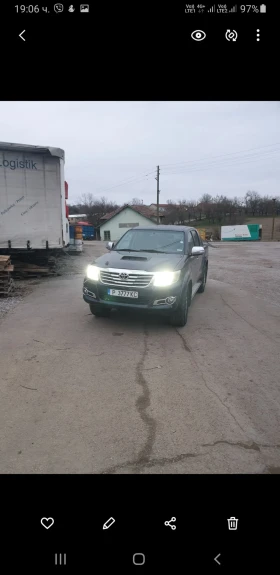 Toyota Hilux 3.0  4x4 171Кс , снимка 12