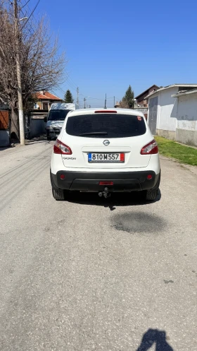 Nissan Qashqai Автоматик - 6300 € / 12321.73 лв. - 61621160 7