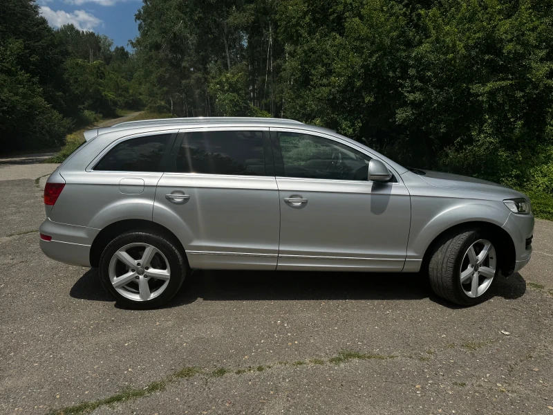 Audi Q7, снимка 4 - Автомобили и джипове - 47310658