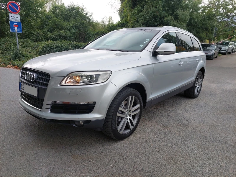 Audi Q7 3, 0TDI 233ps РЕГИСТРИРАНА!!!, снимка 2 - Автомобили и джипове - 47462405